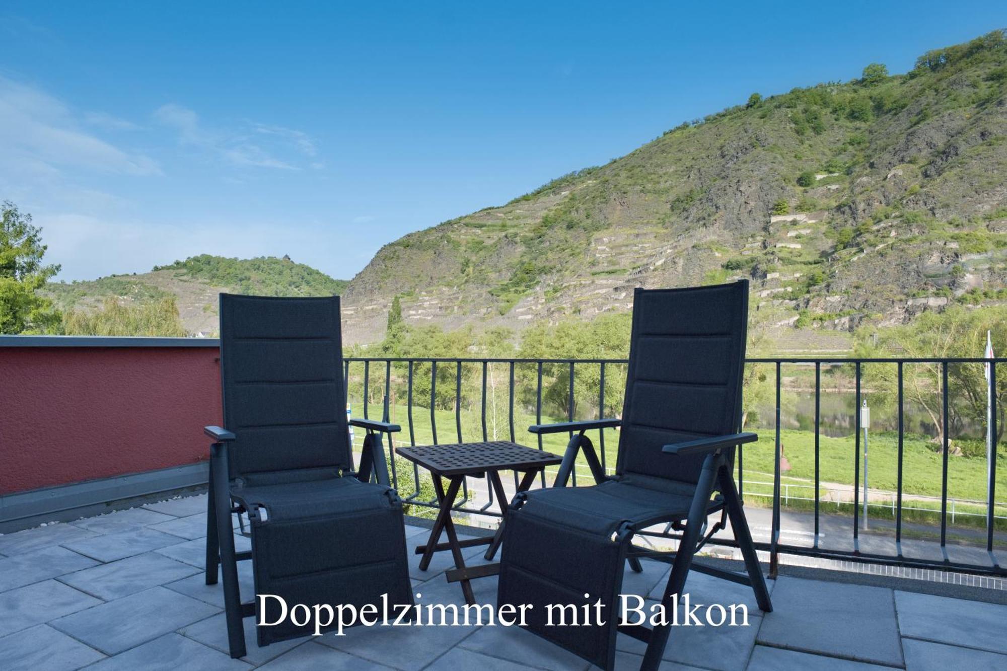 Hotel-Garni-Kachelburg Dieblich Exterior photo
